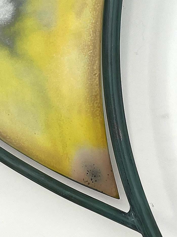 Ich bin so voller Glück und Freude (Detail) - Wandpendel, Stahl, lackiert, patiniert, 2025